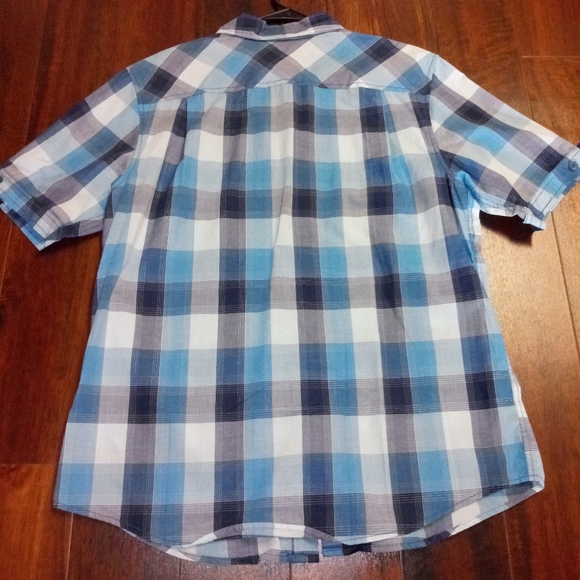 Sean John Button Down Casual Shirt - Picture 4 of 6